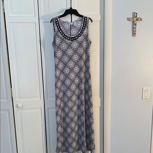 Kim Rogers Black & White Sleeveless Scoop Neck Sheath Maxi Dress EUC